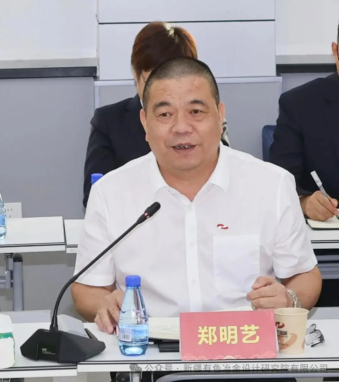 【情暖邊疆 共繪藍(lán)圖】宏大工程集團(tuán)領(lǐng)導(dǎo)赴新疆有色院開展中秋慰問調(diào)研